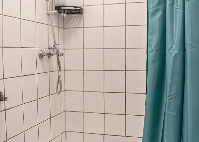 Quick Stroll To Westbahnhof Simple 2br Flat *