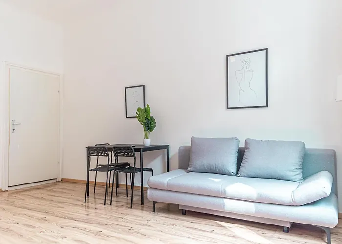 アパート Quick Stroll To Westbahnhof Simple 2br Flat