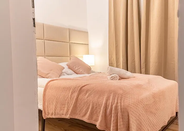 アパート Quick Stroll To Westbahnhof Simple 2br Flat *